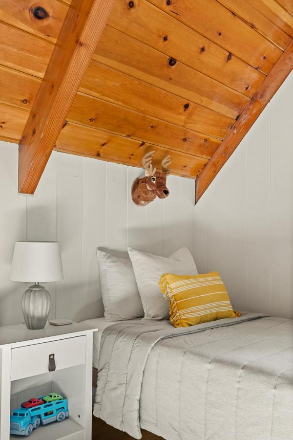 Romantic & Family Friendly Chalet In The Woods Lake Arrowhead Exterior photo